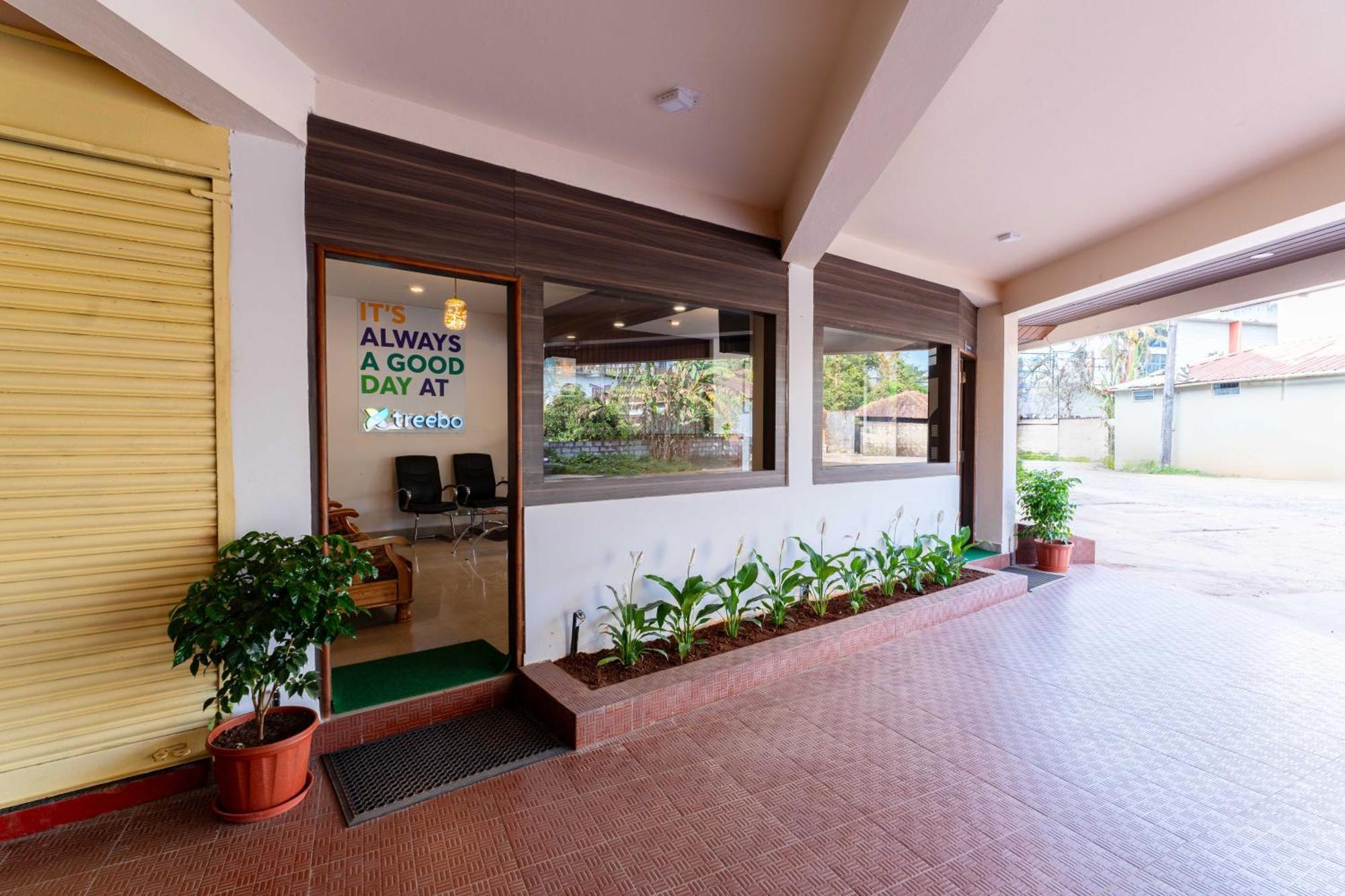 Treebo Regalia Comforts, 15 Mins From Abbey Waterfall Hotell Madikeri Eksteriør bilde