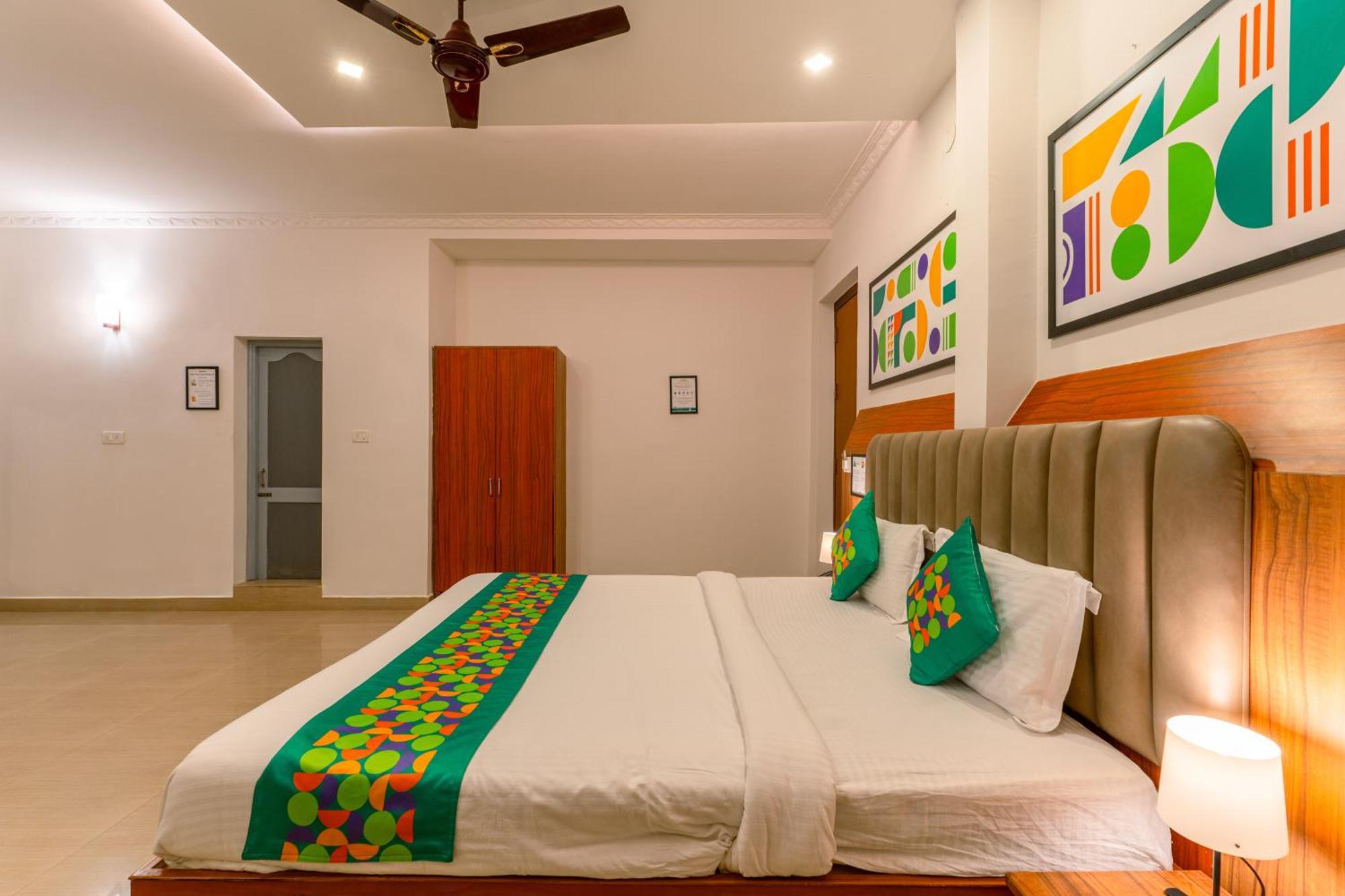 Treebo Regalia Comforts, 15 Mins From Abbey Waterfall Hotell Madikeri Eksteriør bilde